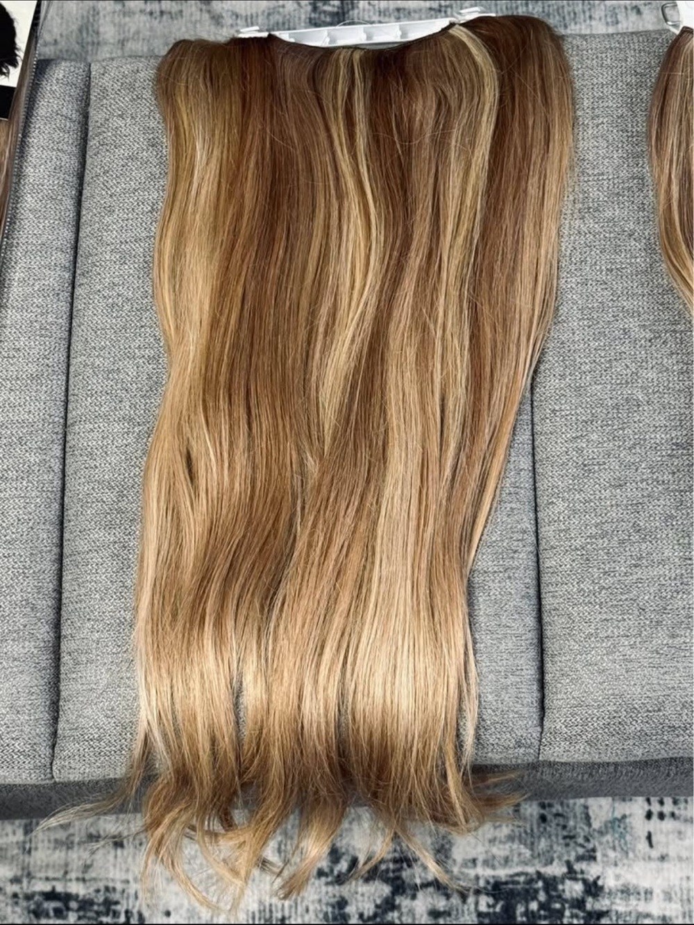 ✨ 22” Layered Hidden Crown Extensions - Rooted Light Toffee Blonde